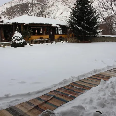 Kivotos Epavlis Апартаменты